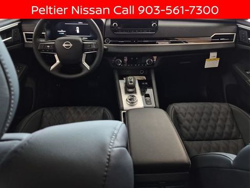 New 2026 Nissan Rogue Platinum AWD/4WD image 15