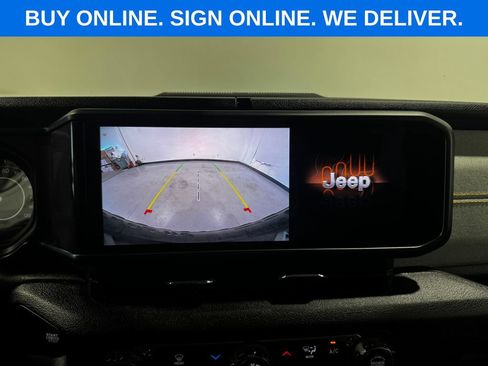 Used 2024 Jeep Wrangler Unlimited Sport AWD/4WD image 11