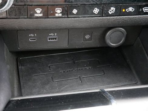 Used 2024 Mitsubishi Outlander SE AWD/4WD image 25