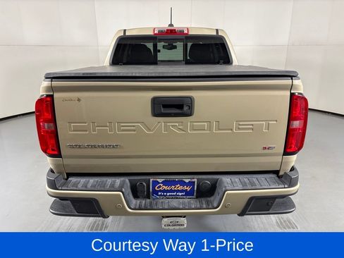 Used 2021 Chevrolet Colorado Z71 RWD image 9
