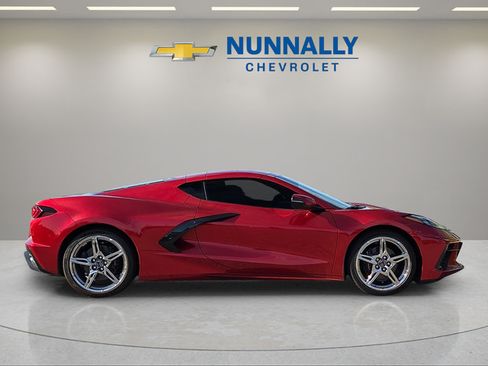 Used 2025 Chevrolet Corvette Stingray Coupe w/ 1LT RWD image 6
