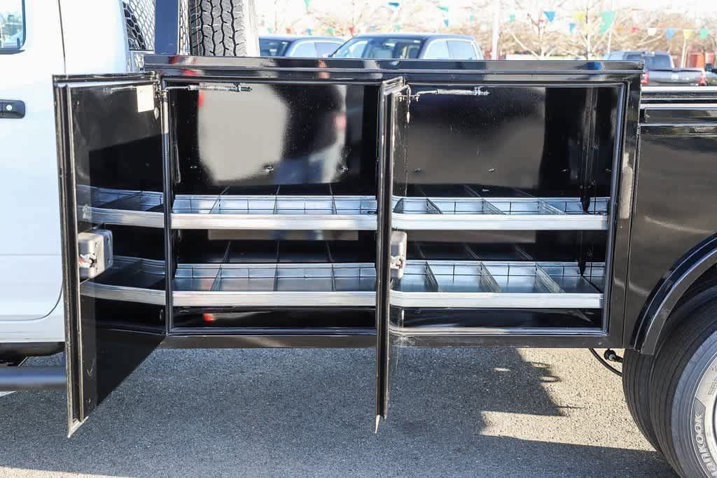 New 2024 RAM 4500 Tradesman RWD image 24