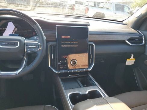 New 2026 GMC Acadia Denali Ultimate AWD/4WD image 16