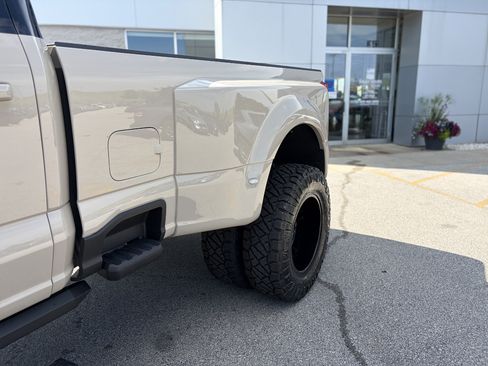 New 2026 Ford F350 Lariat w/ Lariat Premium Package AWD/4WD image 13