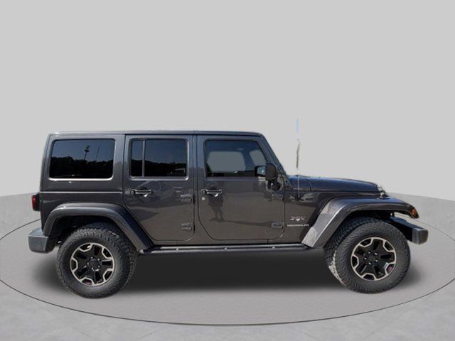 Used 2017 Jeep Wrangler Unlimited Sahara w/ Connectivity Group AWD/4WD image 2