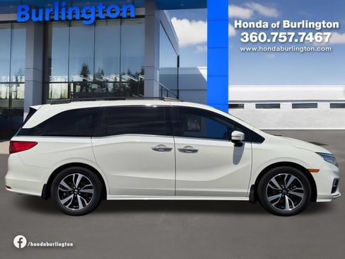 Used 2018 Honda Odyssey Touring image 7
