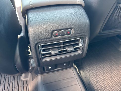 Certified 2024 Lincoln Corsair FWD w/ Equipment Group 102A image 32