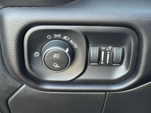 Used 2024 RAM 2500 Laramie w/ Night Edition image 20