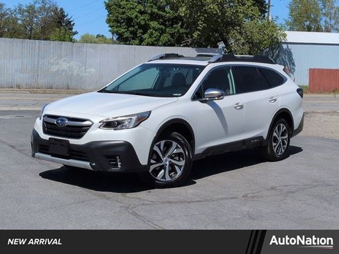 Used 2022 Subaru Outback Touring XT AWD/4WD image 1