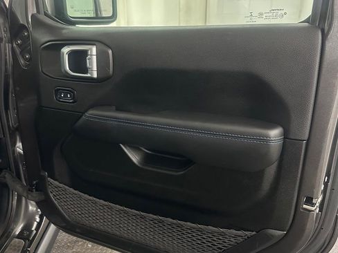 Used 2022 Jeep Wrangler Unlimited Rubicon 4xe w/ Steel Bumper Group image 34