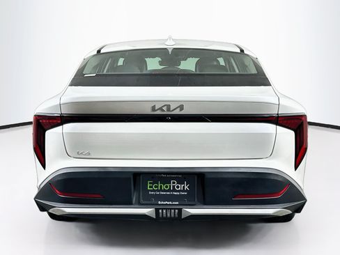 Used 2025 Kia K4 FWD image 7