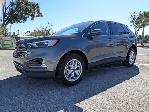 Used 2022 Ford Edge SEL image 8