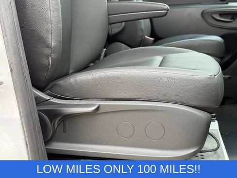 Used 2025 Mercedes-Benz Sprinter 2500 image 24