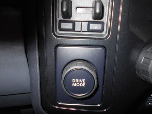 New 2026 Ford F250 XL w/ XL Chrome Package image 42