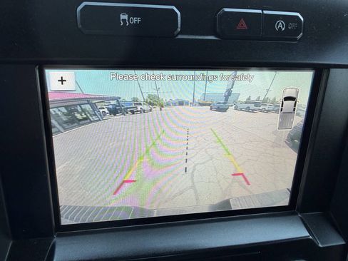Used 2018 Ford F150 XLT w/ Equipment Group 302A Luxury AWD/4WD image 18