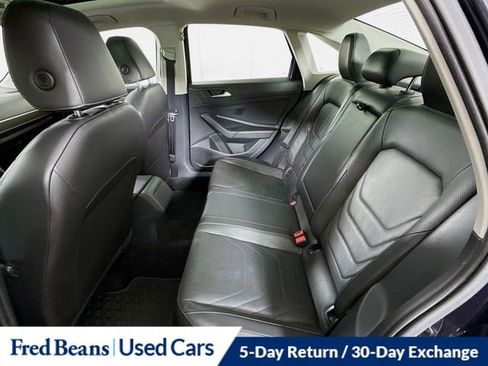 Used 2019 Volkswagen Jetta SEL Premium FWD image 28