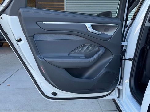 New 2026 Audi A6 Premium Plus image 24