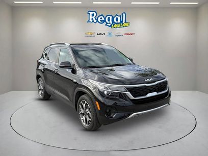 Used 2022 Kia Seltos EX