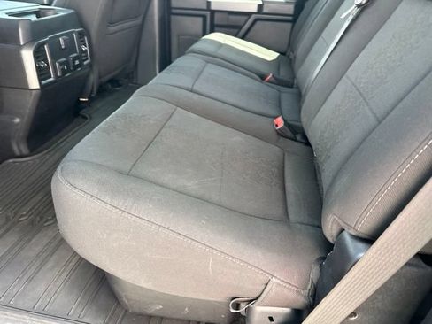 Used 2019 Ford F150 XLT w/ Equipment Group 302A Luxury AWD/4WD image 17