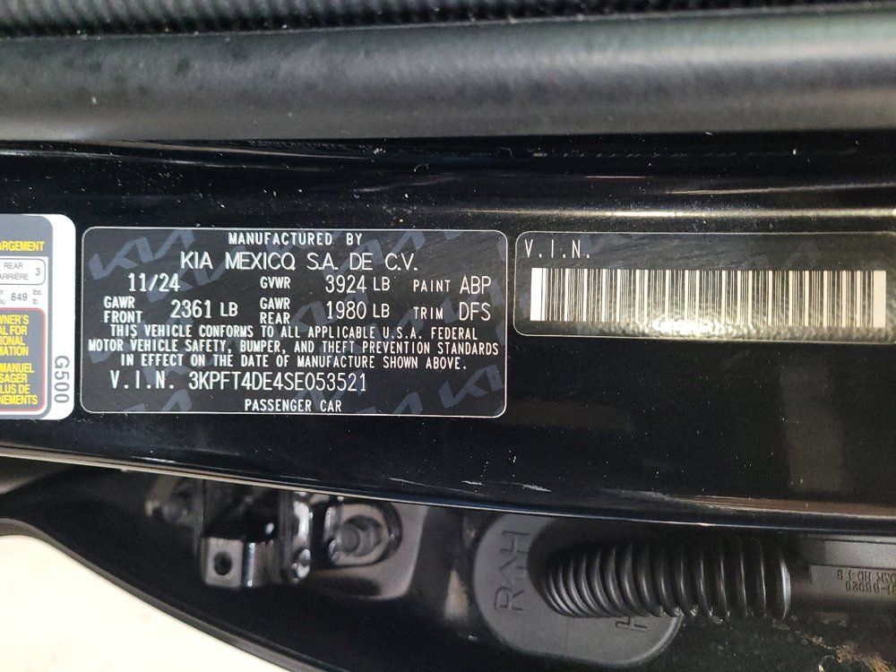Used 2025 Kia K4 FWD image 33