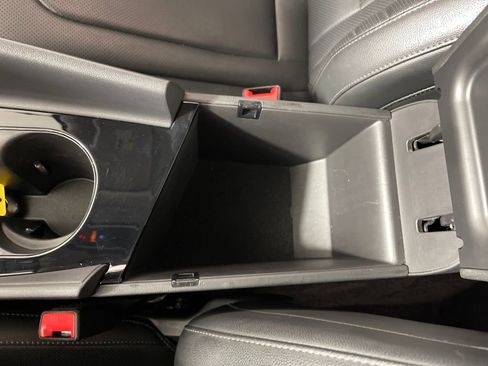 Certified 2024 Hyundai Elantra Limited FWD image 25