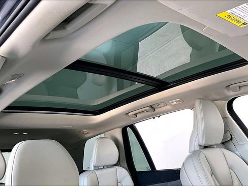 Certified 2023 Volvo XC90 B6 Ultimate AWD/4WD image 22