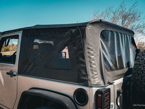Used 2007 Jeep Wrangler X AWD/4WD image 9