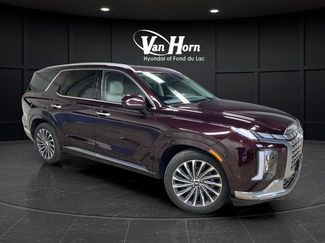Used 2024 Hyundai Palisade Calligraphy video 1
