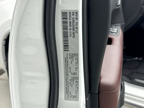 Used 2022 Dodge Durango Citadel AWD/4WD image 28