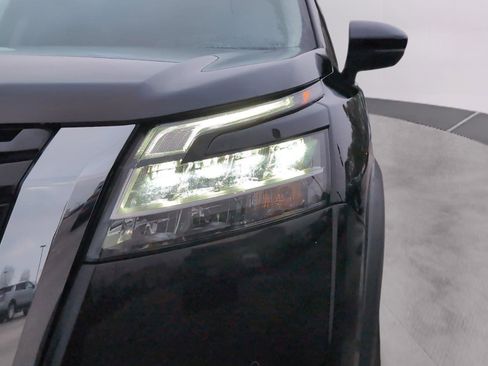 Used 2022 Nissan Pathfinder SL w/ SL Premium Package image 13