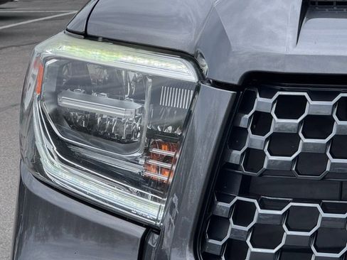 Used 2019 Toyota Tundra Platinum AWD/4WD image 4