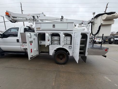 Used 2013 Ford F550 2WD Regular Cab Super Duty w/ Payload Upgrade Pkg image 10