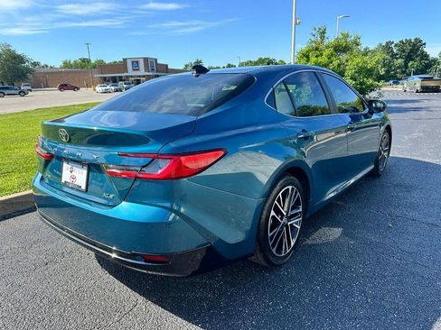 Used 2026 Toyota Camry XLE w/ Premium Plus Package FWD image 4