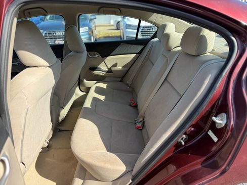 Used 2012 Honda Civic LX image 17