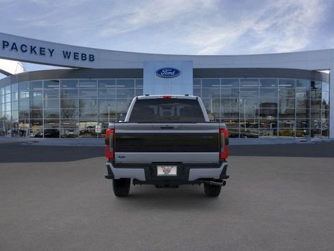 New 2026 Ford F250 Platinum w/ FX4 Off-Road Package image 7