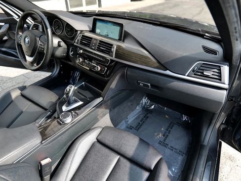 Used 2017 BMW 330i Sedan image 36
