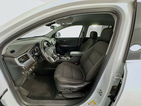 Used 2019 GMC Acadia SLE FWD image 21