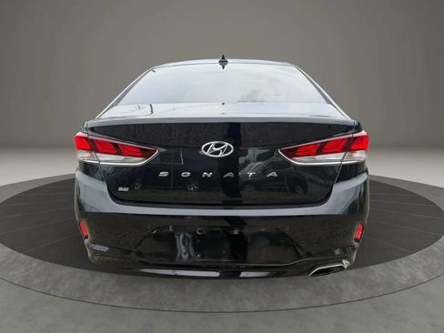 Used 2018 Hyundai Sonata Limited w/ Ultimate Package 07 FWD image 6