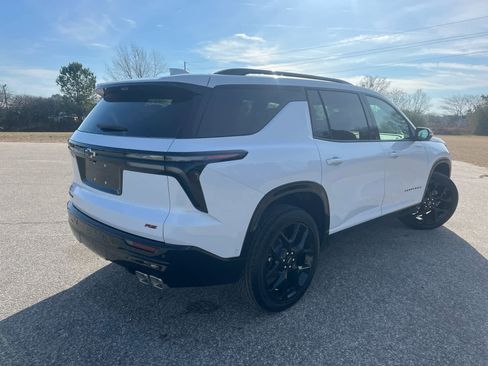 New 2026 Chevrolet Traverse RS w/ LPO, Illumination Package image 8