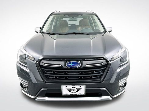 Used 2023 Subaru Forester Touring AWD/4WD image 2
