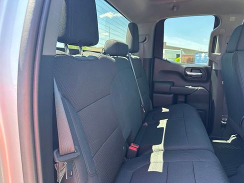 Certified 2020 Chevrolet Silverado 1500 Custom w/ Custom Value Package AWD/4WD image 14