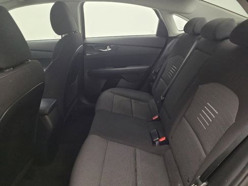 Used 2019 Kia Forte S w/ S Premium Package FWD image 18