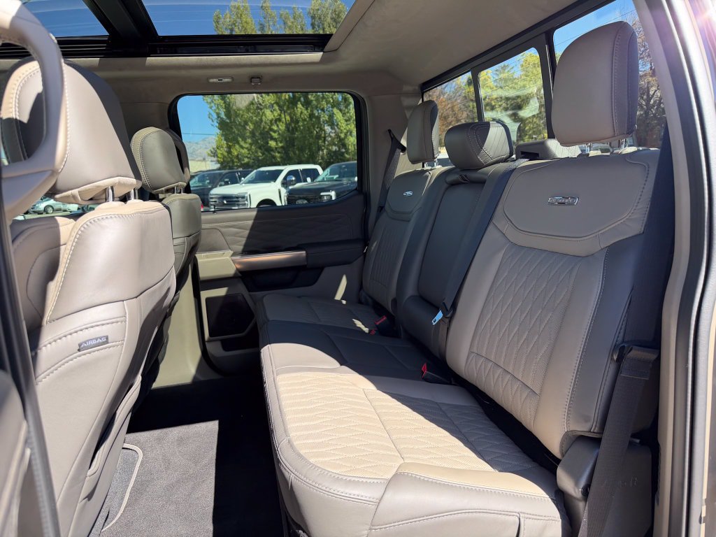 Used 2026 Ford F450 Platinum w/ Platinum Plus Package AWD/4WD image 23