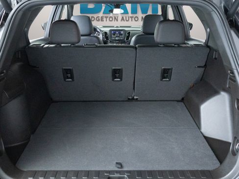 Certified 2022 Chevrolet Equinox RS AWD/4WD image 30