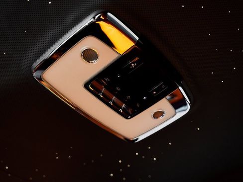 Used 2024 Rolls-Royce Cullinan Black Badge image 57