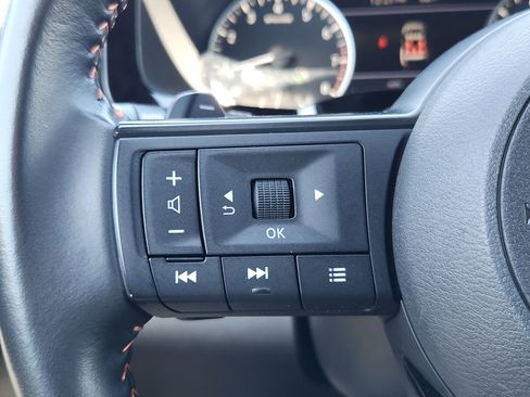 Used 2024 Nissan Pathfinder Rock Creek AWD/4WD image 32
