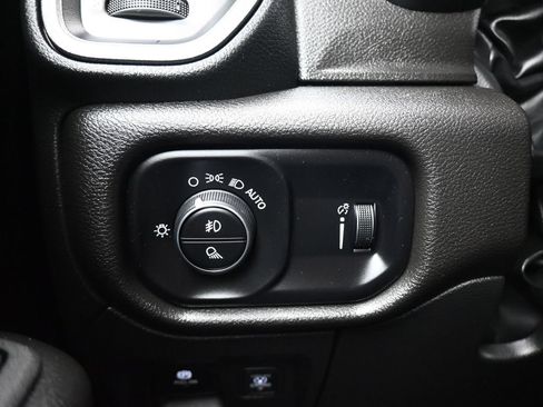 Used 2025 RAM 1500 Tradesman w/ Night Edition AWD/4WD image 29
