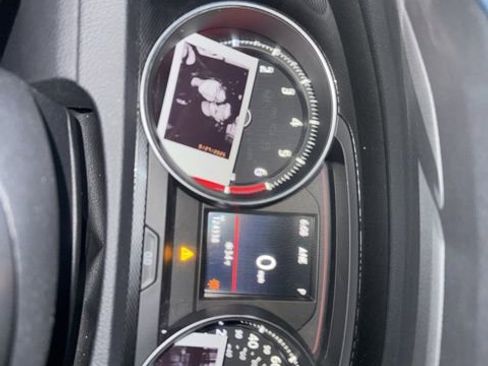 Used 2017 Volkswagen GTI Autobahn image 9