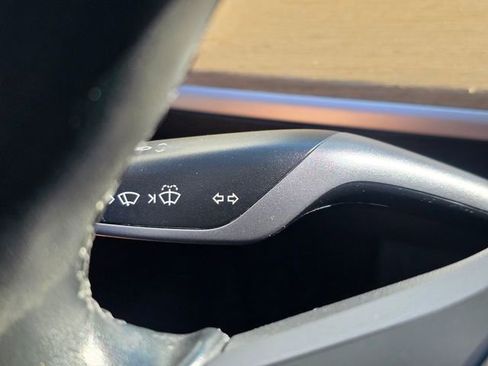 Used 2019 Tesla Model 3 Long Range image 33