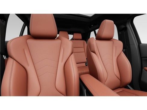 New 2026 BMW X2 xDrive28i image 11